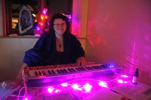 Is-Harmony link to Polly Ford Artist, Polly's Angel Music site.   Polly is an ANGEL THERAPY PRACTITIONER®, a Psychic Medium, Musician and Gardener. Another British based artist promoted by IsHarmony Best of British